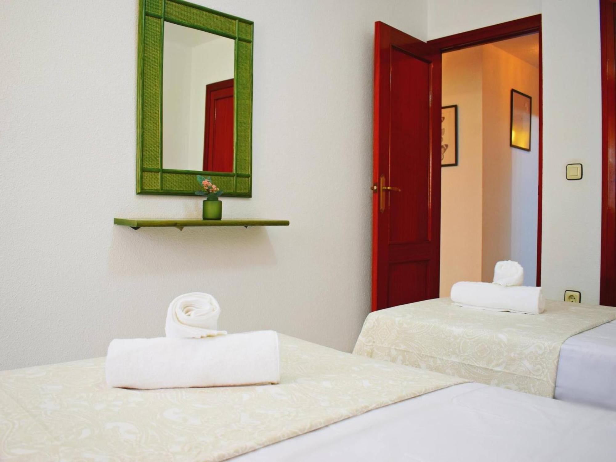 Amplio Y Luminoso Cerca Del Centro Y La Playa Con Piscina Y Parking Privado Appartement Málaga