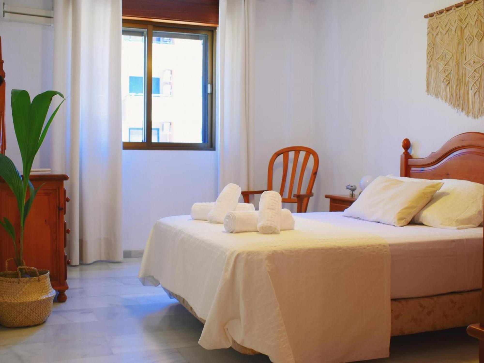 Amplio Y Luminoso Cerca Del Centro Y La Playa Con Piscina Y Parking Privado Appartement