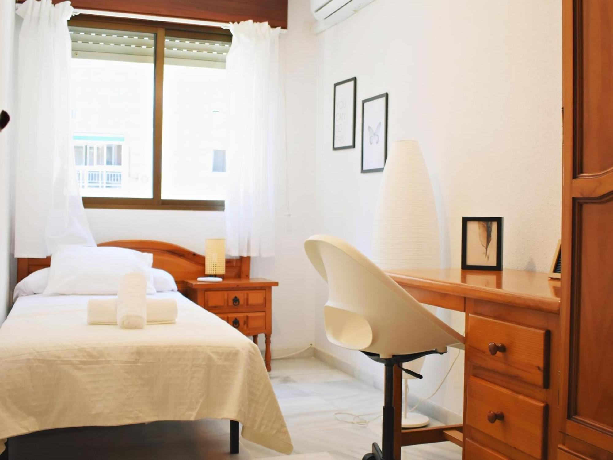 Amplio Y Luminoso Cerca Del Centro Y La Playa Con Piscina Y Parking Privado Appartement